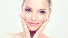 أهم 5 أطعمة لمقاومة التجاعيد المبكرة