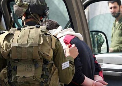 الاحتلال يعتقل فتىً ويصادر قميصه الخاص بالماراثون الفلسطين