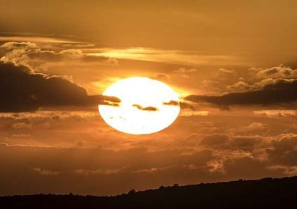 خطة علمية غريبة لـ "إطفاء الشمس"!