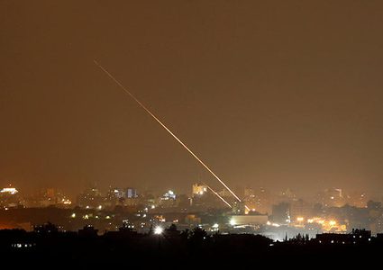 الاحتلال: حماس أطلقت الصواريخ على "تل أبيب" بالخطأ