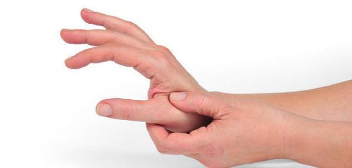 أصابعك تؤلمك وتؤثر على يدك؟ احذر قدتكون إشارة لهذه المشكلات