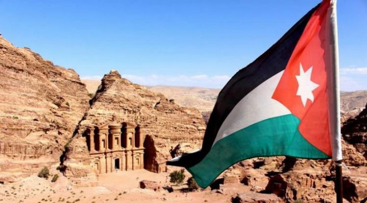 الأردن..809 مليون دولار الدخل السياحي في أول شهرين 2019