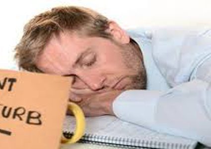 دراسة: قيلولة منتصف النهار تعوضك عن أدوية خفض ضغظ الدم