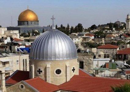 الخارجية تؤكد عدم اختصاص محاكم الاحتلال بالأقصى