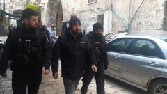 الاحتلال يعتقل حارس الأقصى حمزة النبالي