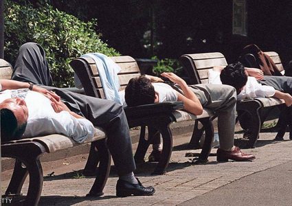 نوم القيلولة.. ماذا يفعل بالجسم وضغط الدم؟