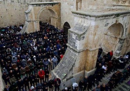 محكمة الاحتلال تصدر قراراً بإغلاق مصلى باب الرحمة