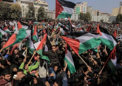 "الجاليات الفلسطينية في أوروبا" يعرب عن وقوفه مع الحراك الشعبي