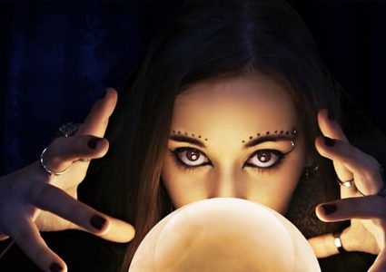 السجن لعرافة تركية "لم تتحقق نبوءتها"