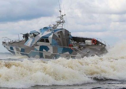 "كلاشينكوف" تطور زوارق "النمس" السريعة (فيديو)