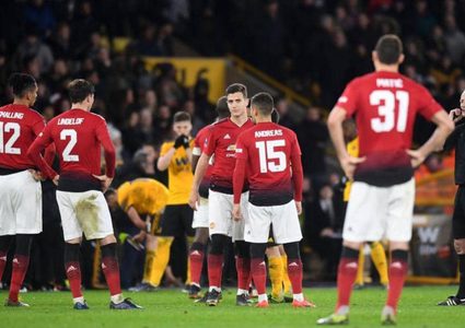 خيبة سيطرت على لاعبي المان يونايتد بعد  الخسارة