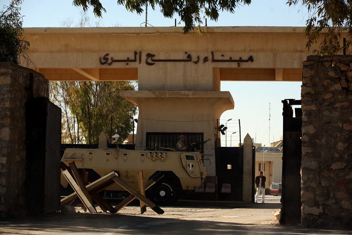 وفود عربية وأوروبية تضامنية تصل غزة قريباً عبر معبر رفح البري