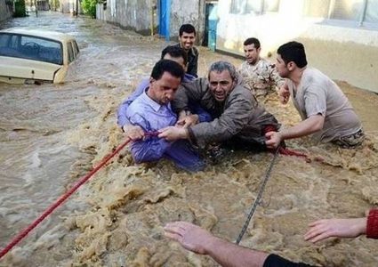 فيضانات وسيول تجتاح عدة مناطق في إيران