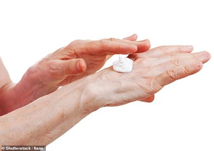 لماذا يجب ترطيب الجلد باستمرار