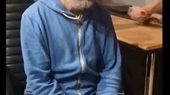 الإعدام ينتظر أردني ربط ابنه بعربة ورماه بالبحر