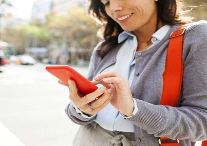 خدعة في آيفون تتيح كتابة الرسائل بأي لغة في العالم!