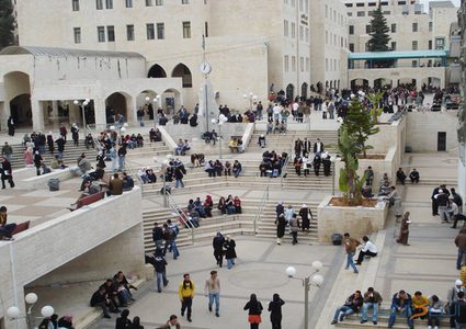 "النجاح الإخباري" يلتقي عددا من أصحاب المواهب بـ"جامعة النجاح"