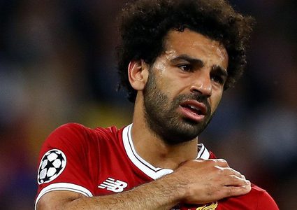 نجم ليفربول لصلاح: انظر للآخرين.. وكفاك "طمعا وأنانية"