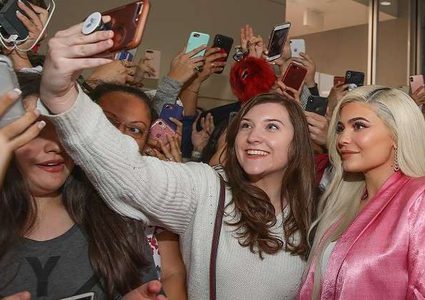 أحدث وأشهر عملية تجميل ترغب بإجرائها أغلب النساء!