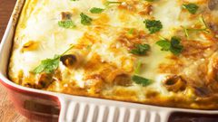 طريقة عمل صينية المكرونة باللحم والخضار الشهية