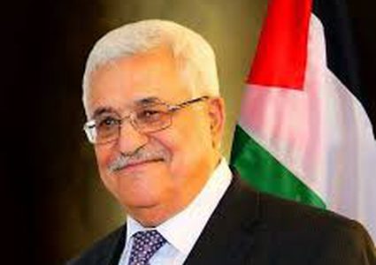 الرئيس يهاتف الدكتور عاطف أبو سيف للاطمئنان على صحته