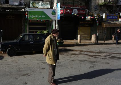 حدادا على أرواح الشهداء في نابلس وسلفيت الإضراب يعم نابلس