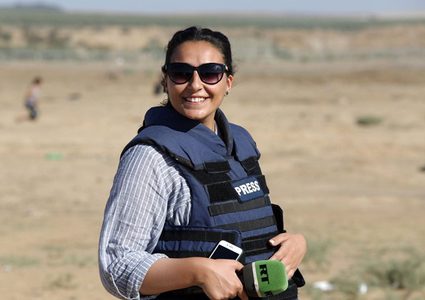 "MEE البريطاني" يفضح استجواب وتعنيف صحفية من قبل حماس