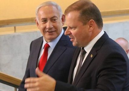 رئيس وزراء ليتوانيا يعد بنقل سفارة بلاده إلى القدس