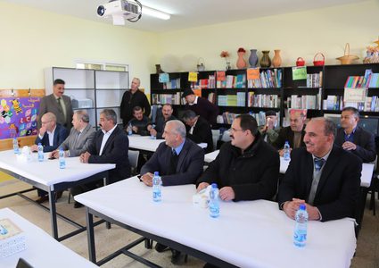 صيدم يؤازر مدرسة أم اللحم بضواحي القدس