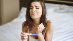 تأخير الحمل وتأثيره على عمر المرأة