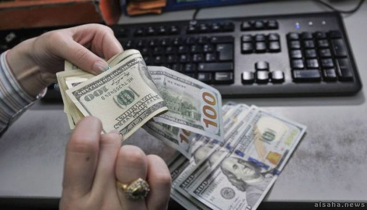 الدولار يتراجع قليلاً مقابل الشيكل اليوم الخميس