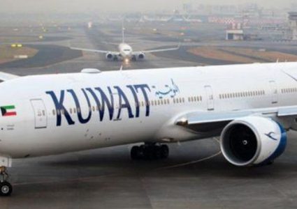 من بينها 4 دول عربية...الكويت تمنع 9 جنسيات من ركوب طائراتها بشرط