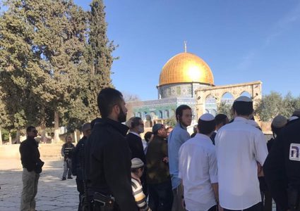 تحذير من اقتحامات واسعة للأقصى في "عيد المساخر" اليوم