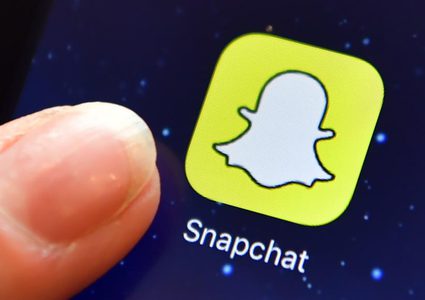 سناب شات يعترف: نظام التحقق من عمر المستخدمين غير فعال