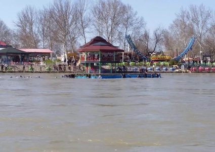 ارتفاع حصيلة ضحايا حادثةغرق عبارة نهر دجلة قرب الموصل إلى91 قتيلا
