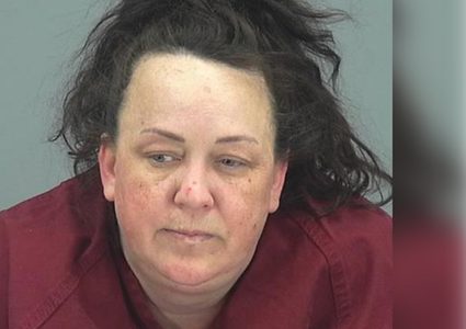 أم "تعتدي بوحشية" على أطفالها لتصوير مقاطع فيديو