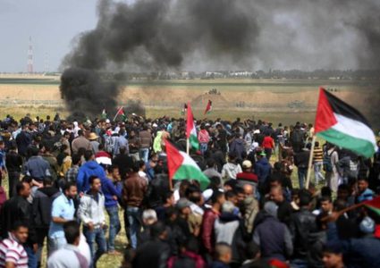 شهيدان وإصابات بالرصاص الحي وبالإختناق شرق قطاع غزة