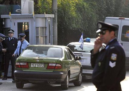 هجوم بعبوة ناسفة على القنصلية الروسية في أثينا