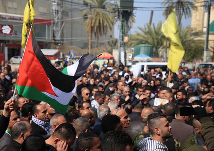 مسيرة حاشدة في بيروت بذكرى معركة الكرامة ووفاء للشهداء