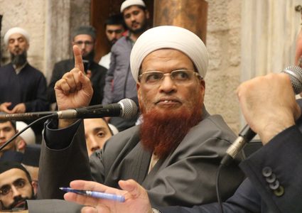 نجاة مفتي باكستان من محاولة اغتيال