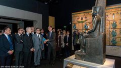 توت عنخ آمون في باريس ومصر تكشف النقاب عن آثار جديدة