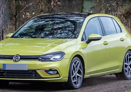 "فولكس فاغن" تعدل "Golf" الشهيرة