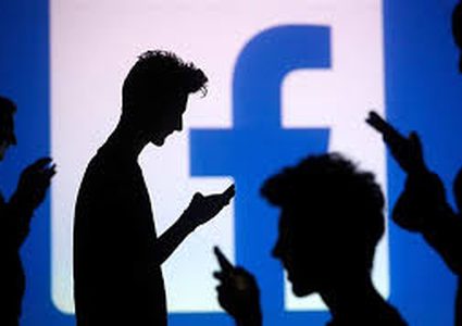 فيسبوك تقر بفضيحة كلمات المرور