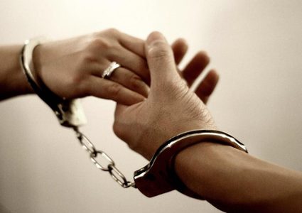 شباب غزة من الحلم بقفص الزوجية لقفص الاتهام