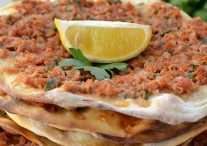 لحم بعجين على الطريقة التركية