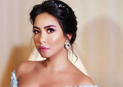 شيرين تنهار باكية وتستنجد بالرئيس المصري