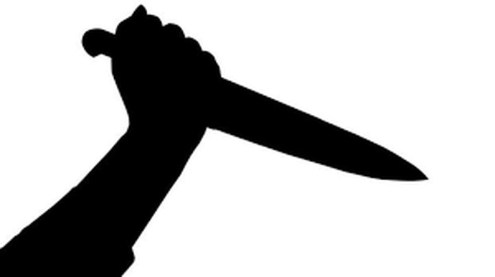 100 طعنة تزهق روح مراهق حاول ترك عصابة!