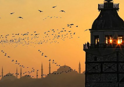 دعوى لتقديم موعد آذان الفجر والقضاء المصري يرفض