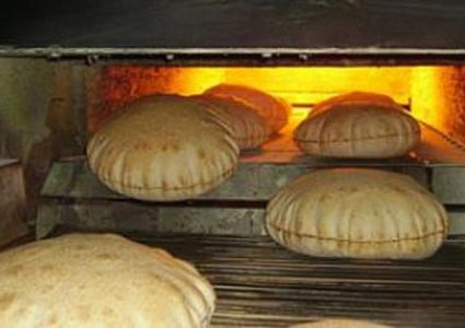 إغلاق مخبز  مخالف للشروط الصحية في الخليل