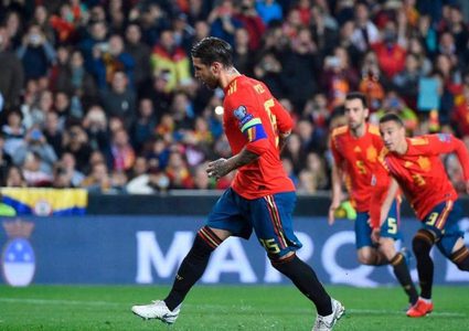 راموس على أعتاب رقم قياسي "رائع" بتاريخ كرة القدم